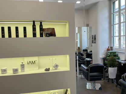 About You Como - Luxurious Hair Salon Steps from Lake Como