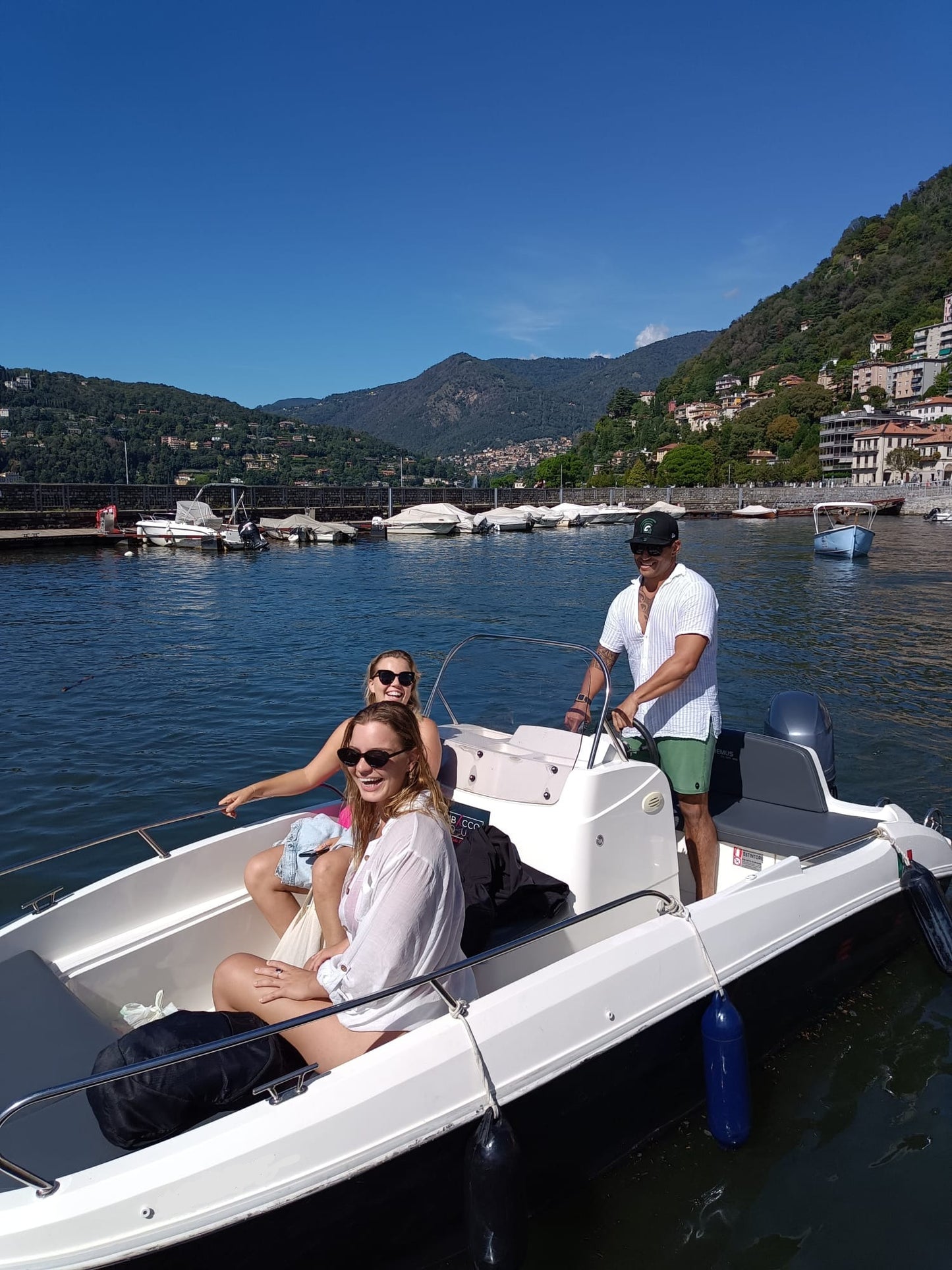 Boat Rental on Lake Como