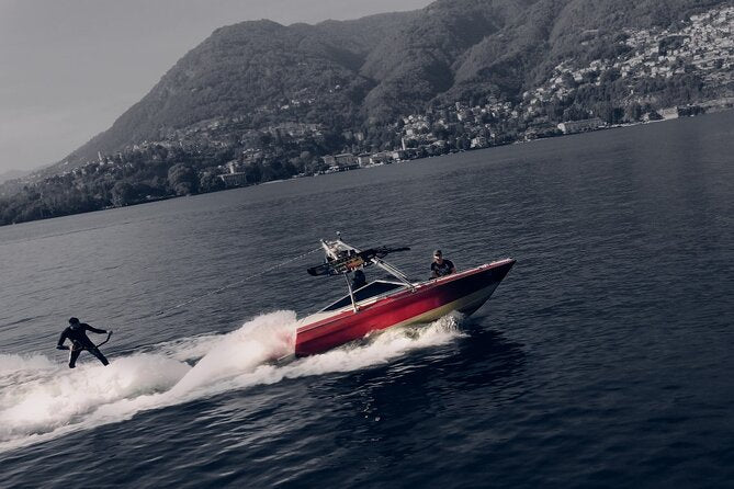 Lake Como boat Tour with Wakeboard or Wakesurf activity | Youareincomo