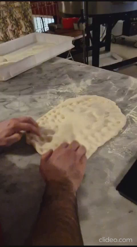 Pizza making 