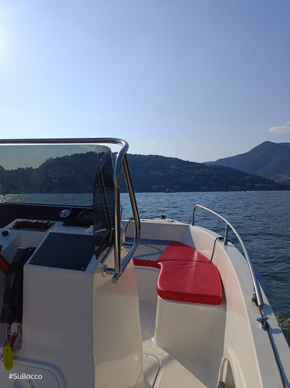 Boat Rental on Lake Como